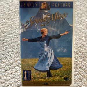 The Sound Of Music VHS 1996. Clamshell Case vintage family movie retro